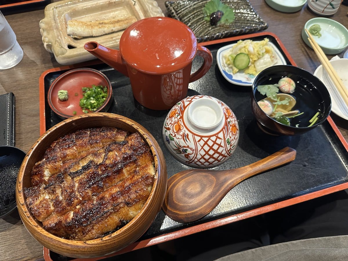 炭焼 うな富士 本店の上ひつまぶし